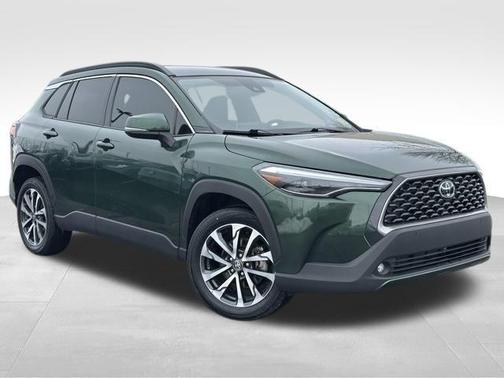 2022 Toyota Corolla Cross XLE