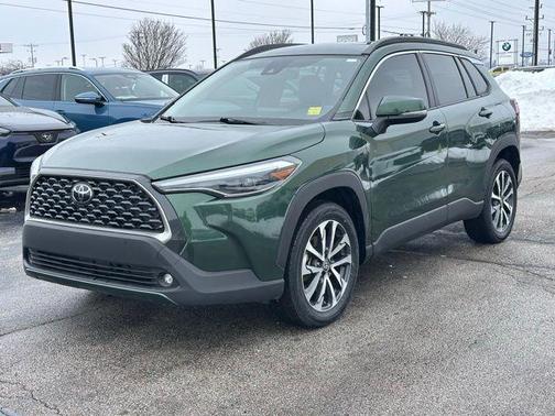 2022 Toyota Corolla Cross XLE