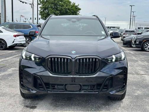 Carbon Black Metallic 2026 BMW X5 xDrive40i