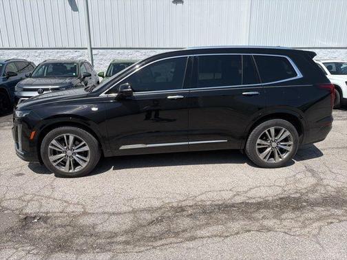 Stellar Black Metallic 2021 Cadillac XT6 Premium Luxury AWD