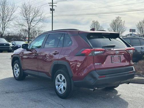 2019 Toyota RAV4 LE