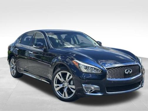 Hermosa Blue 2018 INFINITI Q70L 3.7X LUXE