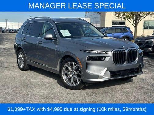 Gray Metallic 2025 BMW X7 xDrive40i