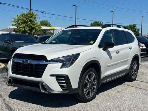 Crystal White Pearl 2025 Subaru Ascent Touring