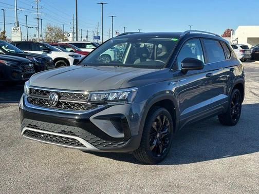 2024 Volkswagen Taos 1.5T SE