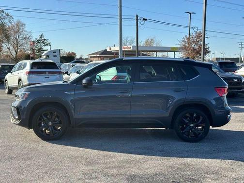 2024 Volkswagen Taos 1.5T SE