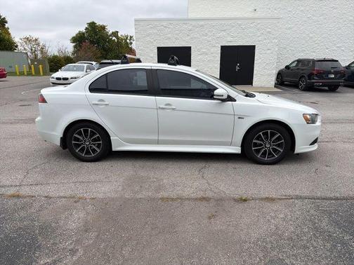 2015 Mitsubishi Lancer SE