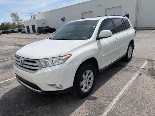 2013 Toyota Highlander SE
