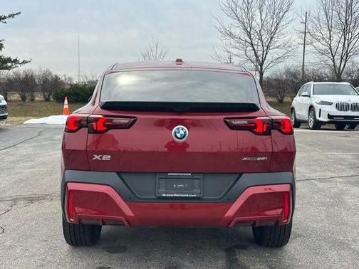 2025 BMW X2 xDrive28i