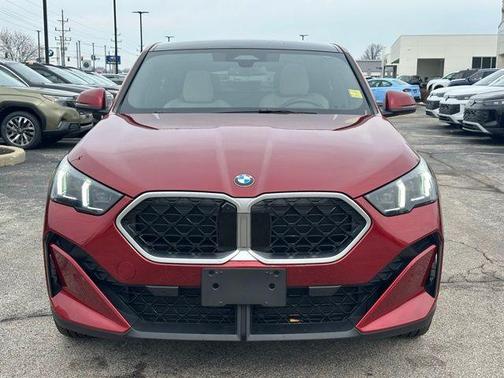 2025 BMW X2 xDrive28i
