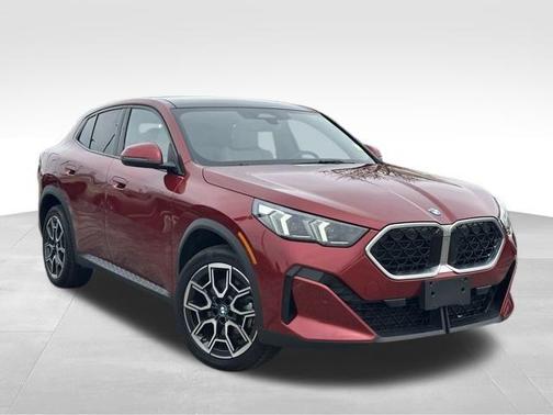 2025 BMW X2 xDrive28i