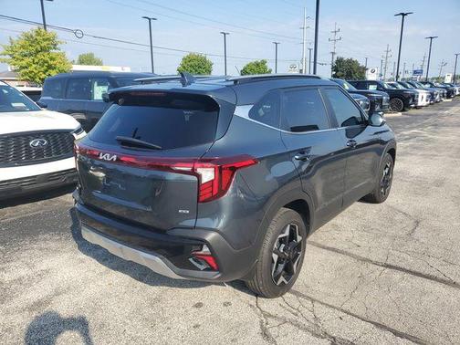 2024 Kia Seltos EX