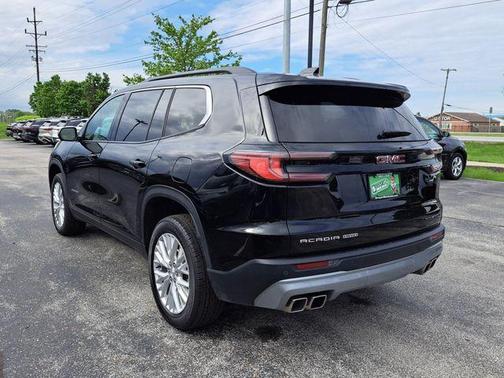 2024 GMC Acadia Elevation
