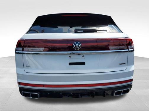 2024 Volkswagen Atlas Cross Sport 2.0T SEL Premium R-Line