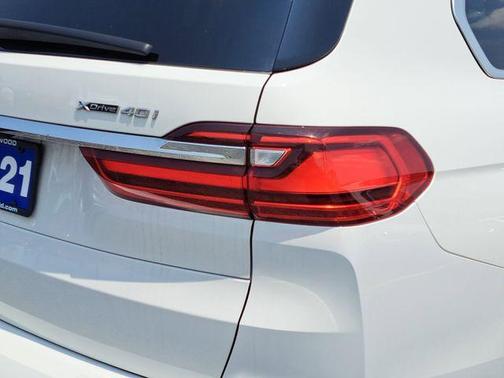 2021 BMW X7 xDrive40i