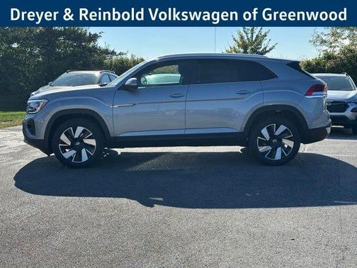 2026 Volkswagen Atlas Cross Sport 2.0T SE