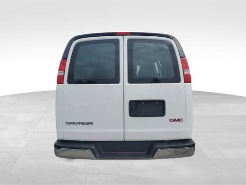2023 GMC Savana 2500 Work Van