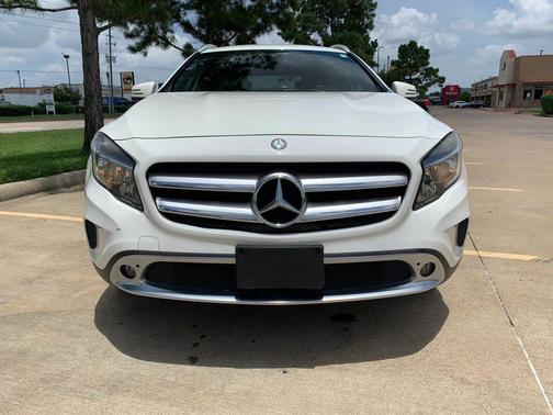 Cirrus White 2016 Mercedes-Benz GLA-Class GLA 250