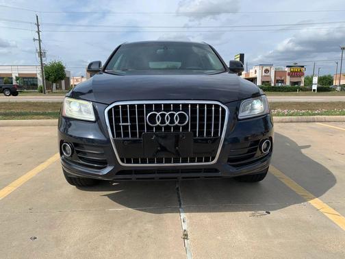 Blue 2016 Audi Q5 2.0T Premium Plus