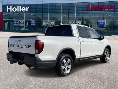 Platinum White Pearl 2025 Honda Ridgeline RTL