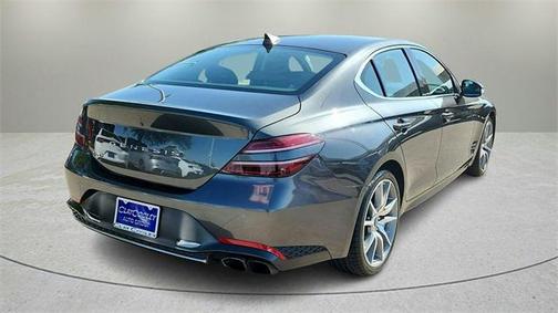 2023 Genesis G70 2.0T RWD