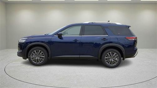 2025 Nissan Pathfinder SL FWD