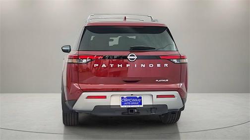 2025 Nissan Pathfinder Platinum FWD