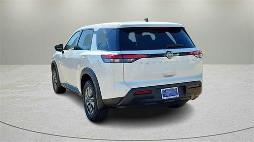 2025 Nissan Pathfinder S FWD