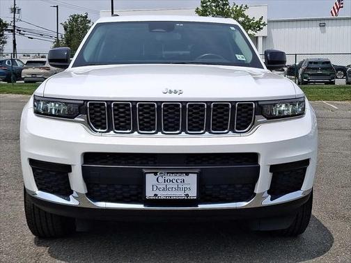 2023 Jeep Grand Cherokee L Laredo