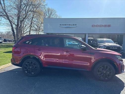 2022 Kia Sorento SX