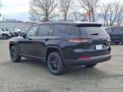 2025 Jeep Grand Cherokee L Altitude
