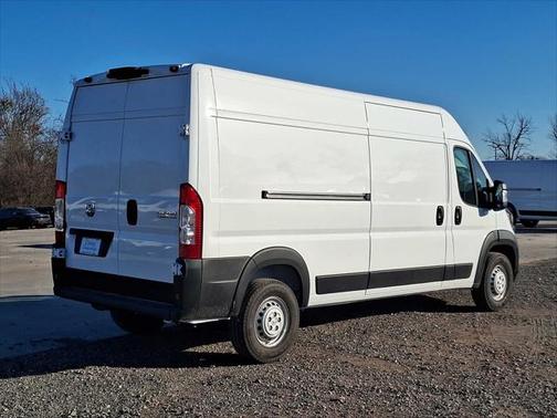 2025 RAM ProMaster 2500 Tradesman