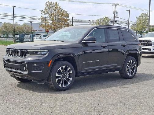2025 Jeep Grand Cherokee Overland