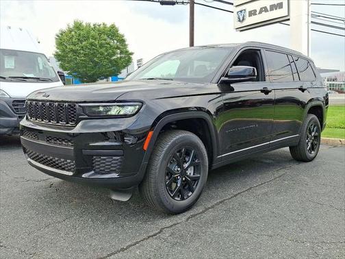 2025 Jeep Grand Cherokee L Altitude