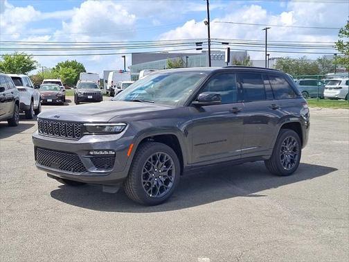 2025 Jeep Grand Cherokee Summit