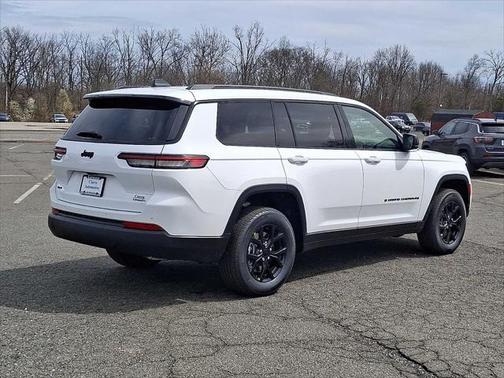 2025 Jeep Grand Cherokee L Altitude