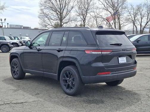 2025 Jeep Grand Cherokee Altitude