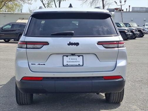 2021 Jeep Grand Cherokee L Altitude