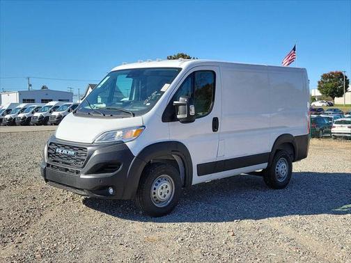 2025 RAM ProMaster 1500 Low Roof