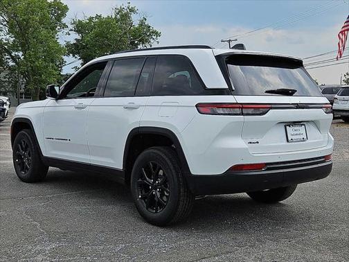 2025 Jeep Grand Cherokee Altitude