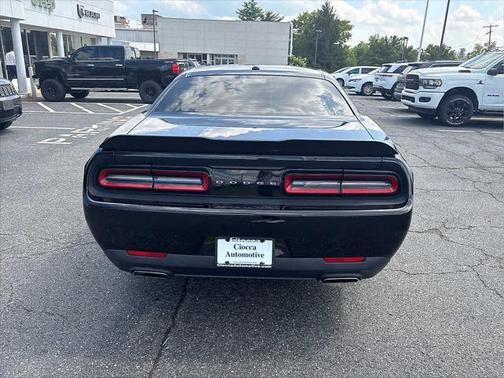 2016 Dodge Challenger SXT