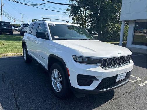 2023 Jeep Grand Cherokee Laredo