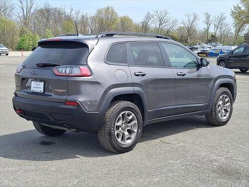 2022 Jeep Cherokee Trailhawk