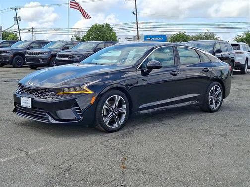 2022 Kia K5 EX