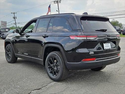 2025 Jeep Grand Cherokee Altitude
