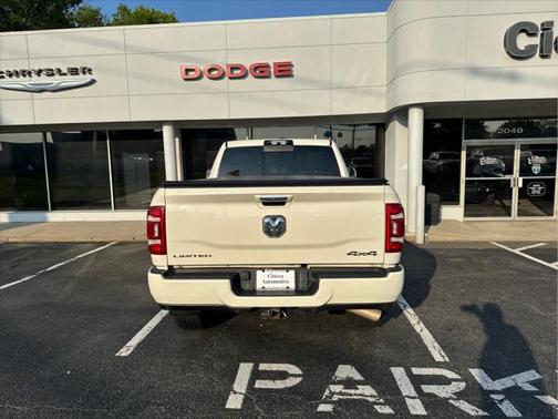 2022 RAM 2500 Limited Crew Cab 4x4 6'4' Box