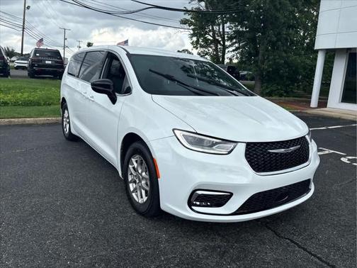 2025 Chrysler Pacifica L