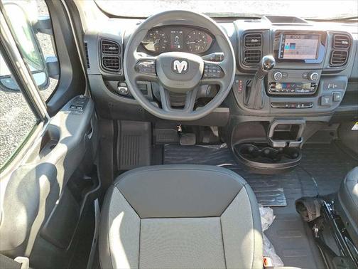 2025 RAM ProMaster 2500 Tradesman