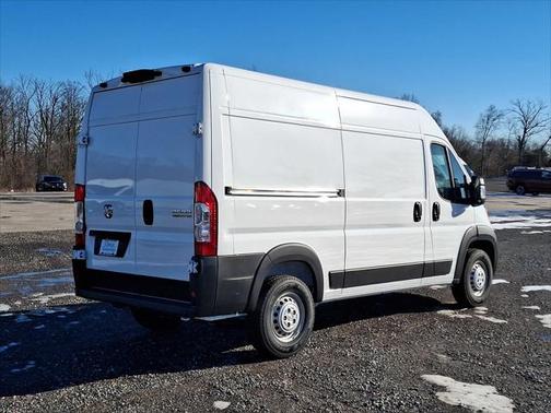 2025 RAM ProMaster 2500 Tradesman