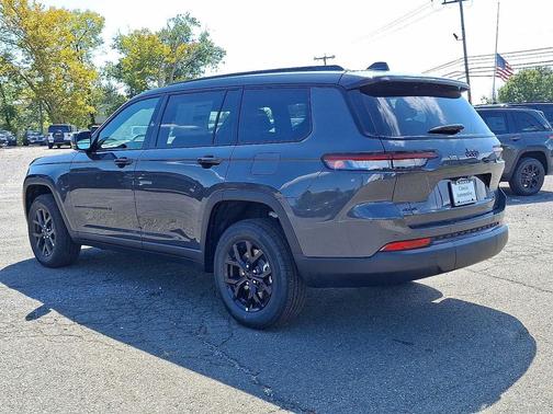 2025 Jeep Grand Cherokee L Altitude